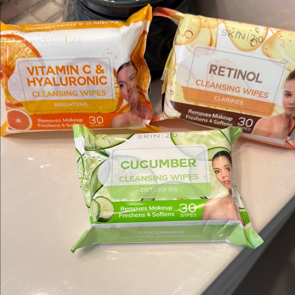 SKIN 2.0 Cleansing Wipes Set